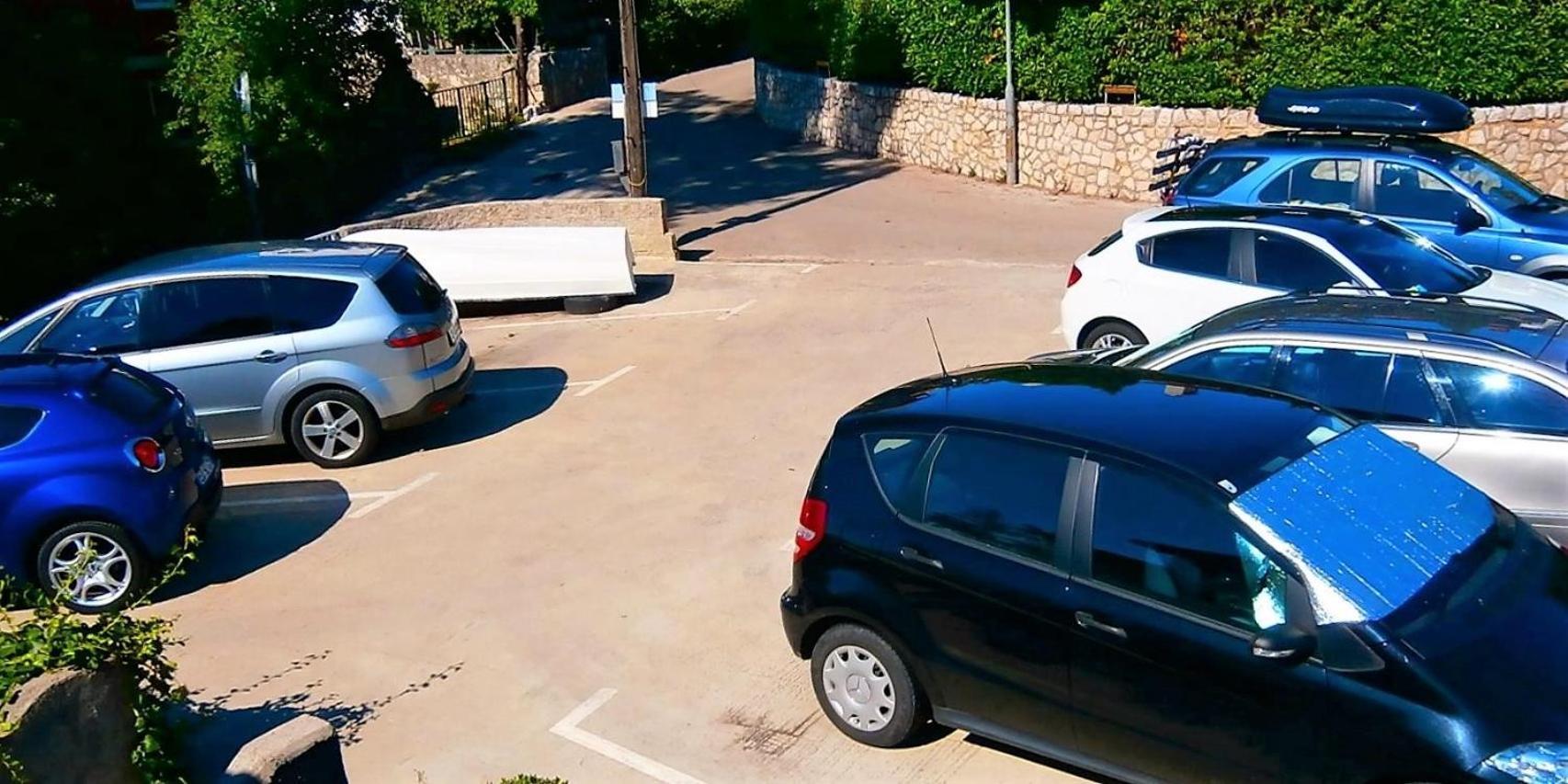 Guesthouse Cecilia Малинска Экстерьер фото