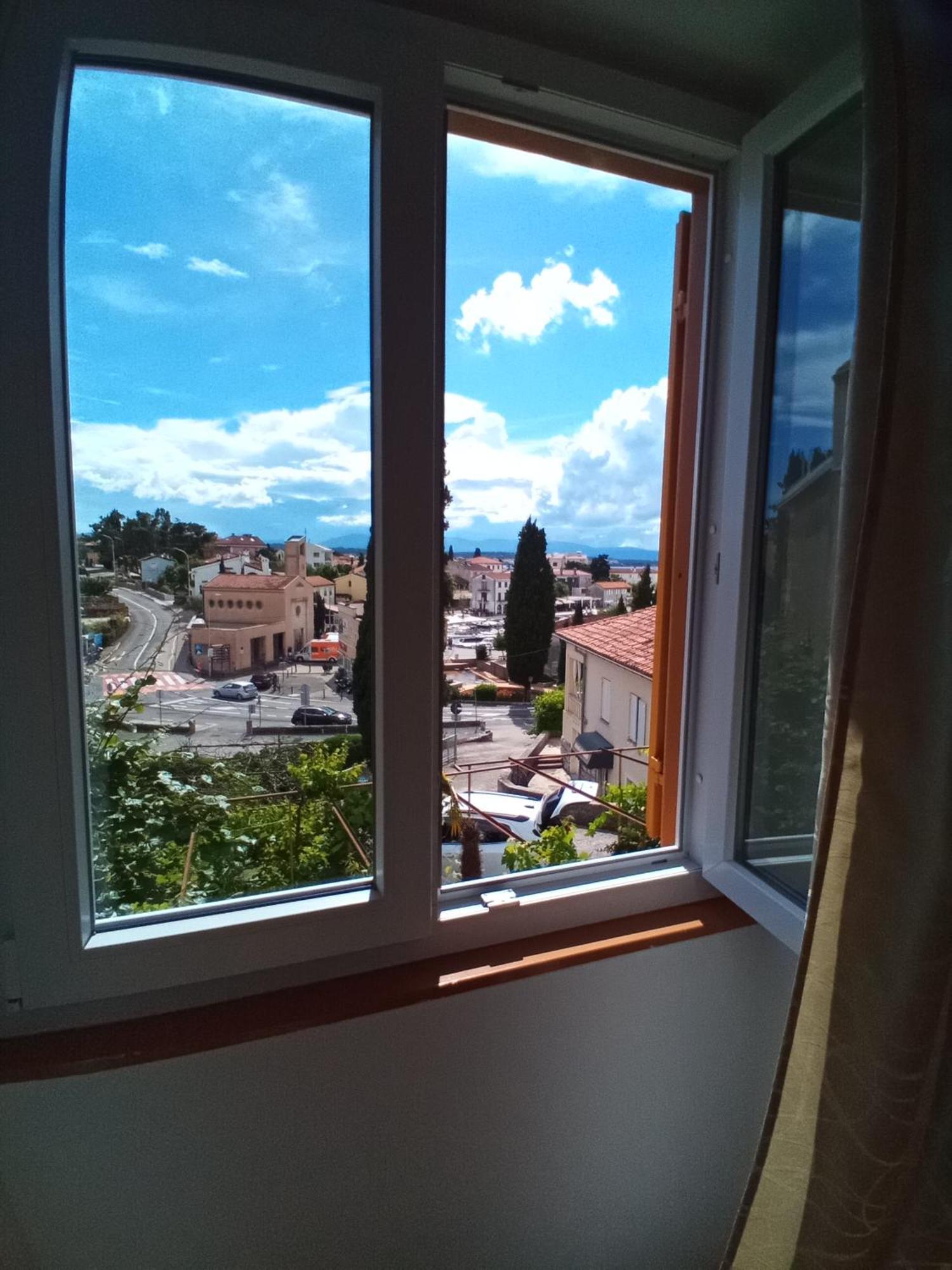 Guesthouse Cecilia Малинска Номер фото